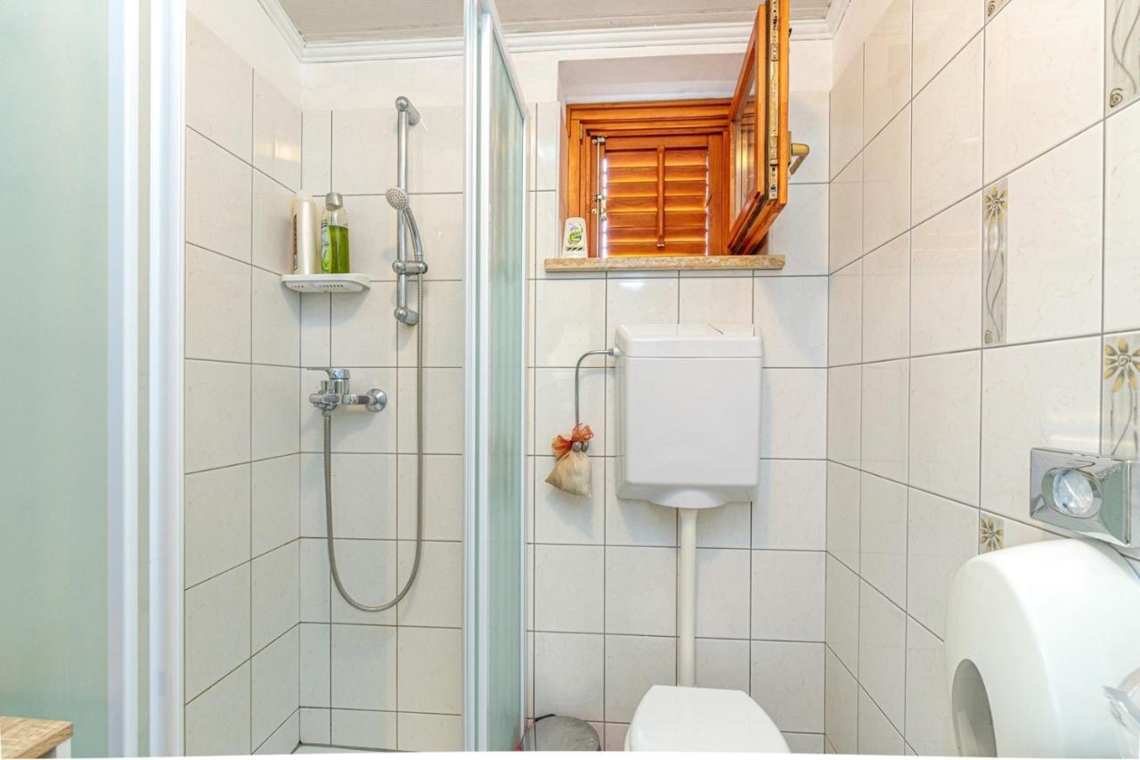 Apartments Sveti Leonard Oprtalj Экстерьер фото